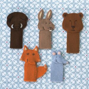 Le kit couture des marionnettes de la forêt, des marionnettes à doigt en feutrine de laine
