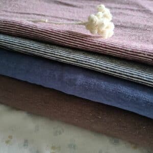 Jersey chanvre et coton bio chez Pique & Colegram pour confectionner des vêtements de poupées et des doudous.
